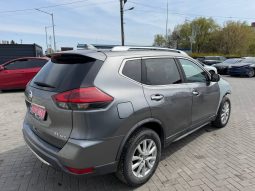 
NISSAN ROGUE SV, 2018 (2017) full									