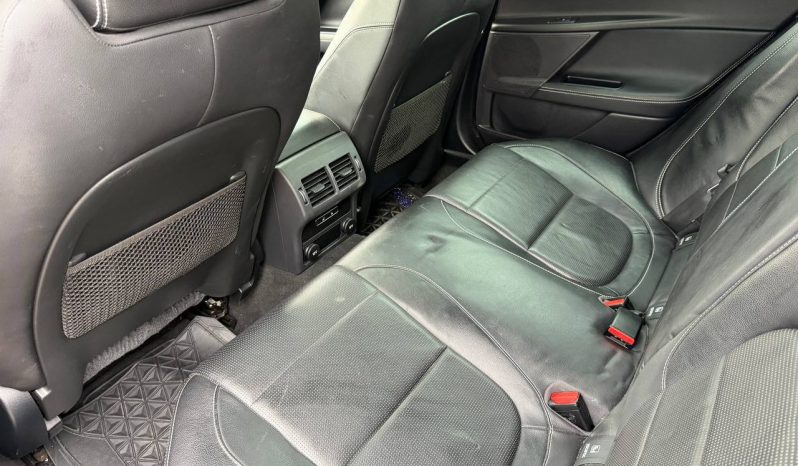 
JAGUAR XE S, 2018 (2017) full									