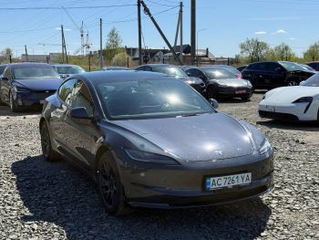 TESLA MODEL 3 RWD, 2024