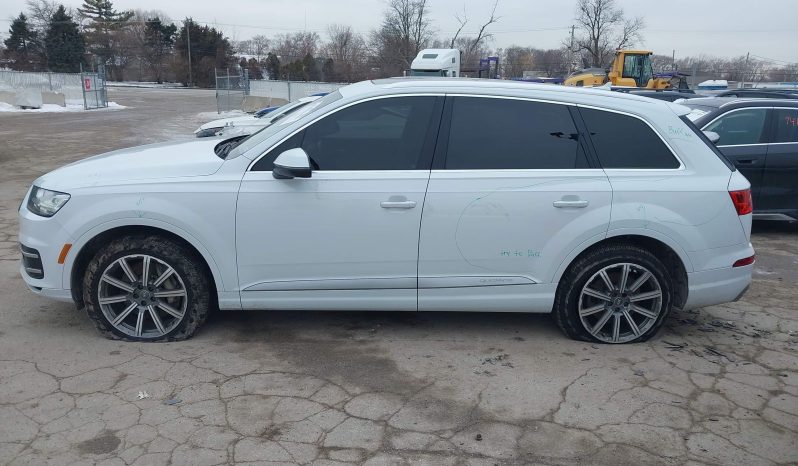 
AUDI Q7 3.0T PREMIUM, 2017 (2016) full									