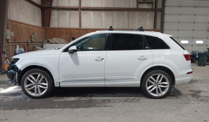 
AUDI Q7 3.0T PREMIUM, 2017 (2016) full									