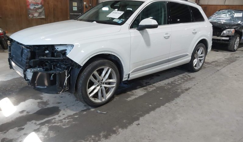 
AUDI Q7 3.0T PREMIUM, 2017 (2016) full									