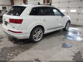 AUDI Q7 3.0T PREMIUM, 2017 (2016)