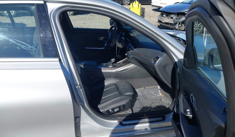 
BMW 330I, 2020 (2019) full									