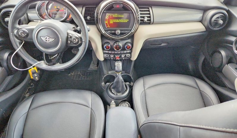 
MINI COOPER, 2018 (2017) full									