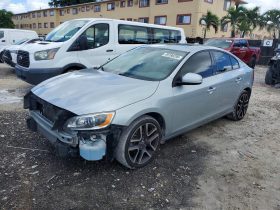 VOLVO S60 DYNAMIC, 2018 (2017)