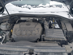 
VOLKSWAGEN TIGUAN SE, 2019 full									