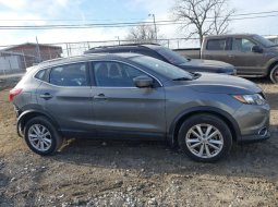 
NISSAN ROGUE SPORT SV, 2018 full									