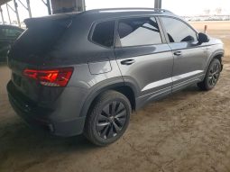 VOLKSWAGEN TAOS S, 2022 (2021)