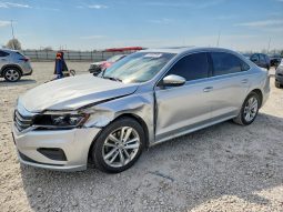 
VOLKSWAGEN PASSAT SE, 2020 full									