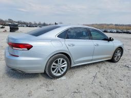 
VOLKSWAGEN PASSAT SE, 2020 full									