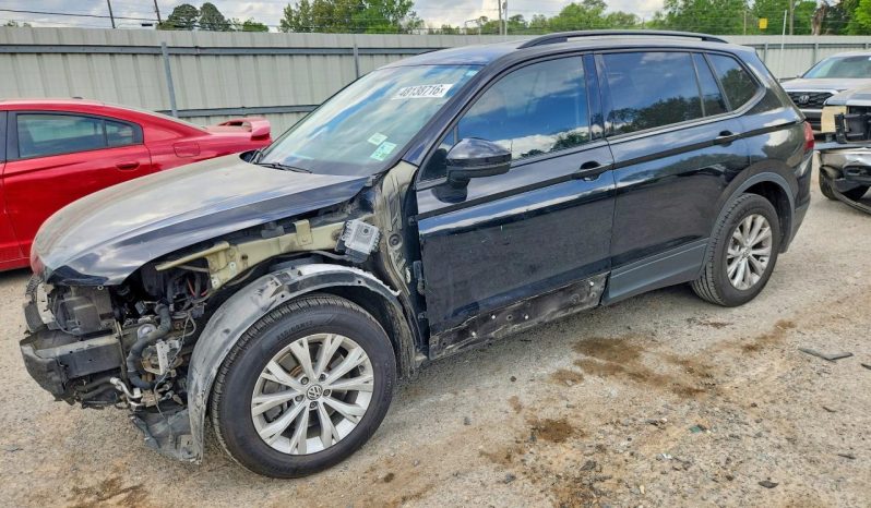 
VOLKSWAGEN TIGUAN S, 2019 full									