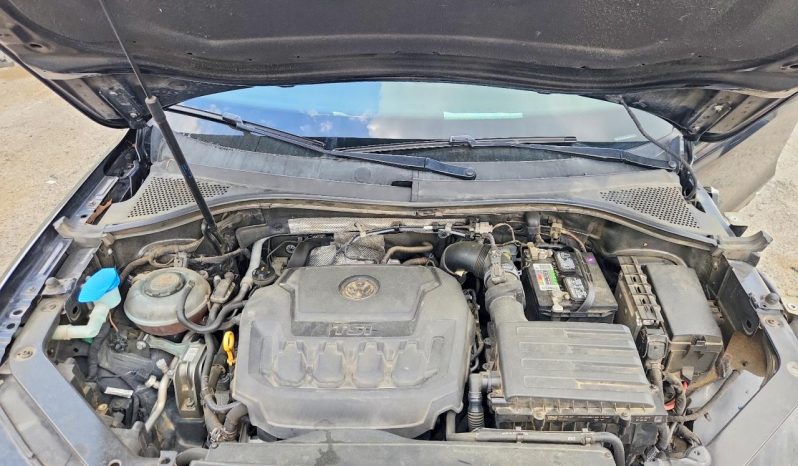 
VOLKSWAGEN TIGUAN S, 2019 full									