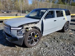 
RIVIAN R1S ADVENTURE, 2023 full									