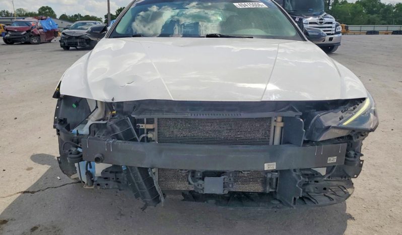 
HYUNDAI ELANTRA LIMITED, 2021 full									