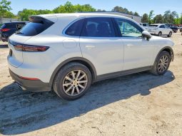
PORSCHE CAYENNE, 2022 (2021) full									