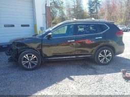 
NISSAN ROGUE SL, 2017 (2016) full									