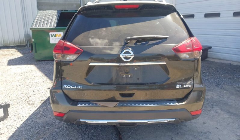 
NISSAN ROGUE SL, 2017 (2016) full									
