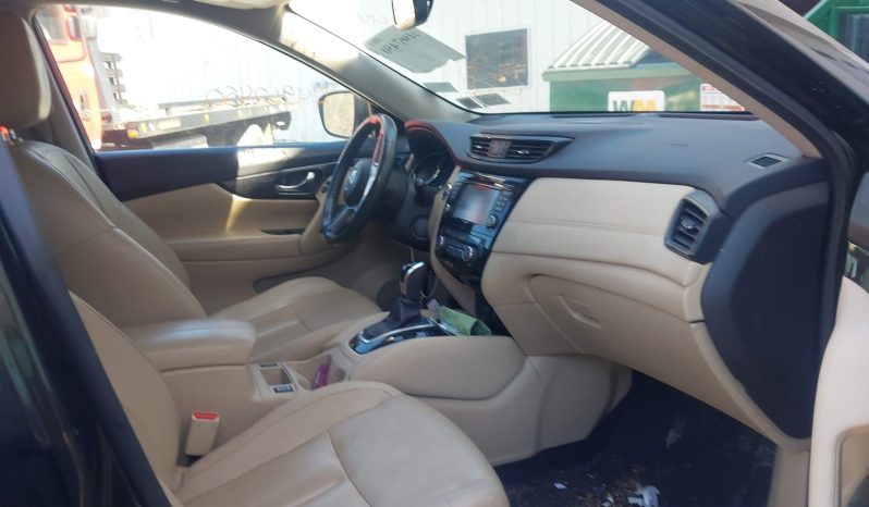
NISSAN ROGUE SL, 2017 (2016) full									