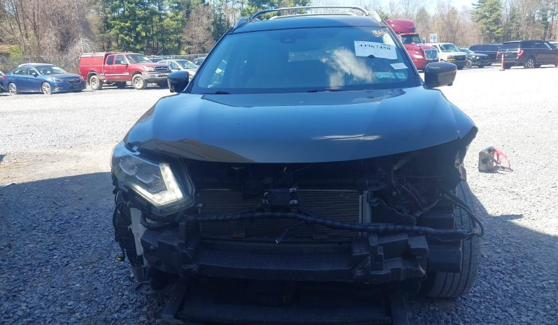 
NISSAN ROGUE SL, 2017 (2016) full									