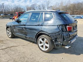 BMW X3 XDRIVE28I, 2017 (2016)