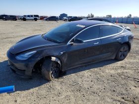 TESLA MODEL 3 LR RWD, 2018