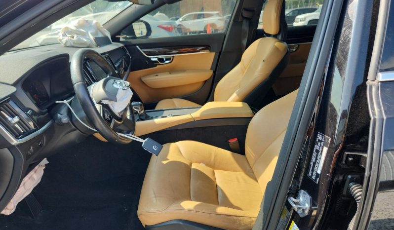
VOLVO S90 T5 MOMENTUM, 2017 (2016) full									