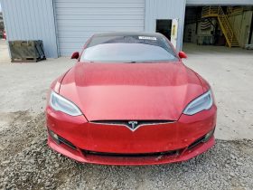 TESLA MODEL S 90D, 2017