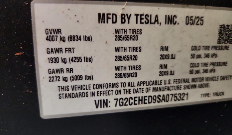 
TESLA CYBERTRUCK, 2025 full									