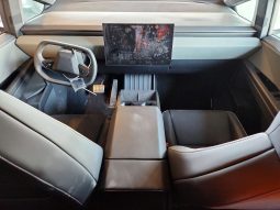 
TESLA CYBERTRUCK, 2025 full									