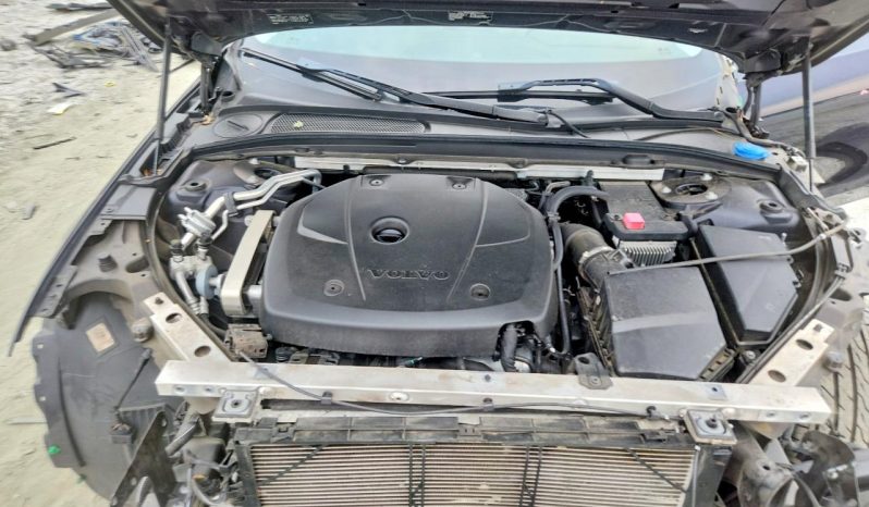 
VOLVO S90 T5 MOMENTUM, 2017 (2016) full									