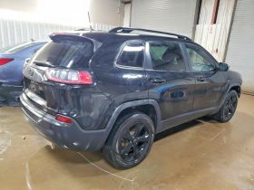 JEEP CHEROKEE LATITUDE PLUS, 2019