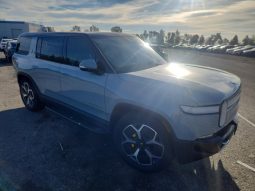 RIVIAN R1S ADVENTURE, 2023