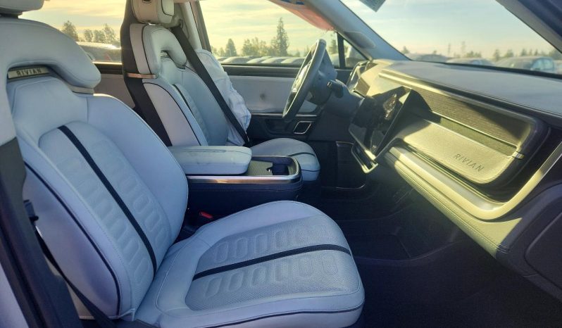 
RIVIAN R1S ADVENTURE, 2023 full									