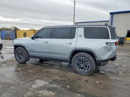 RIVIAN R1S ADVENTURE, 2025 (2024)