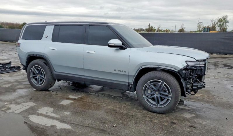 
RIVIAN R1S ADVENTURE, 2025 (2024) full									