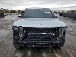 
RIVIAN R1S ADVENTURE, 2025 (2024) full									