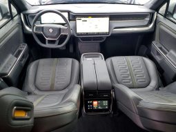 
RIVIAN R1S ADVENTURE, 2025 (2024) full									