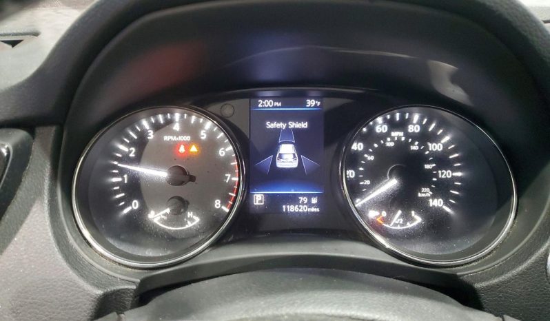 
NISSAN ROGUE SV, 2018 full									