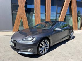 TESLA MODEL S LR+, 2021 (2020)