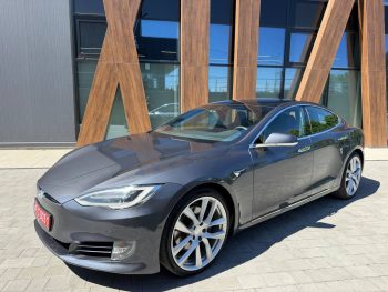TESLA MODEL S 100D, 2019