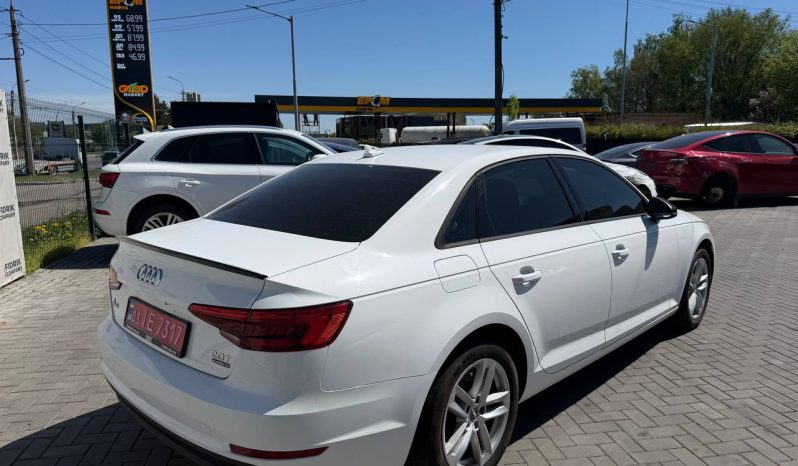 
AUDI A4 2.0T PREMIUM, 2017 (2016) full									