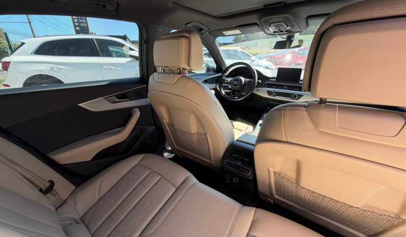 
AUDI A4 2.0T PREMIUM, 2017 (2016) full									