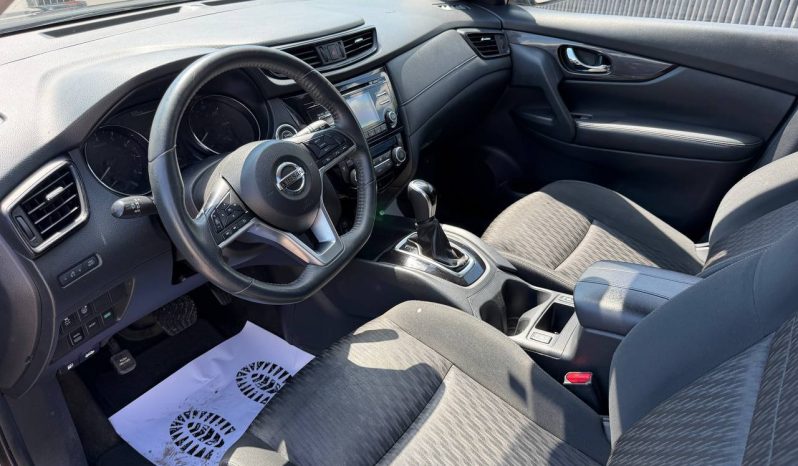 
NISSAN ROGUE SV, 2017 full									