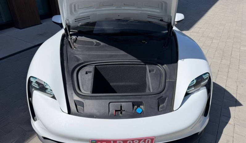 
PORSCHE TAYCAN 4S PERFOMENCE, 2020 full									