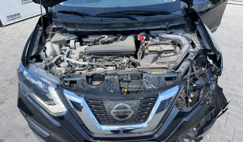 
NISSAN ROGUE SV, 2017 full									