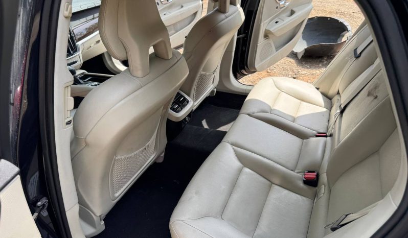 
VOLVO S90 T5 MOMENTUM, 2017 (2016) full									
