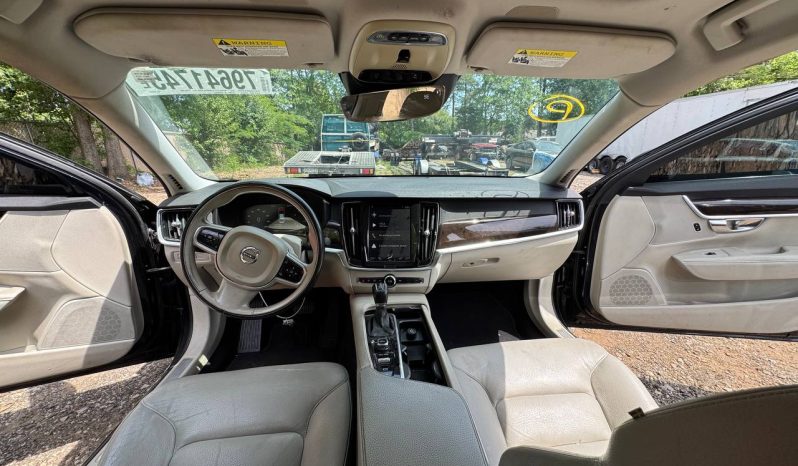 
VOLVO S90 T5 MOMENTUM, 2017 (2016) full									
