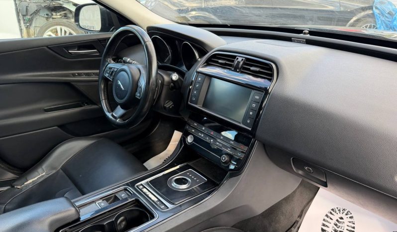 
JAGUAR XE, 2018 full									