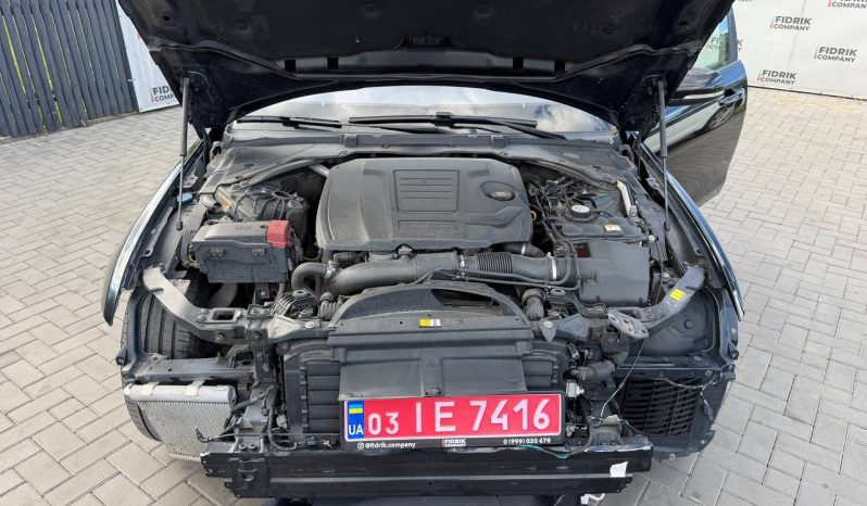 
JAGUAR XE, 2018 full									